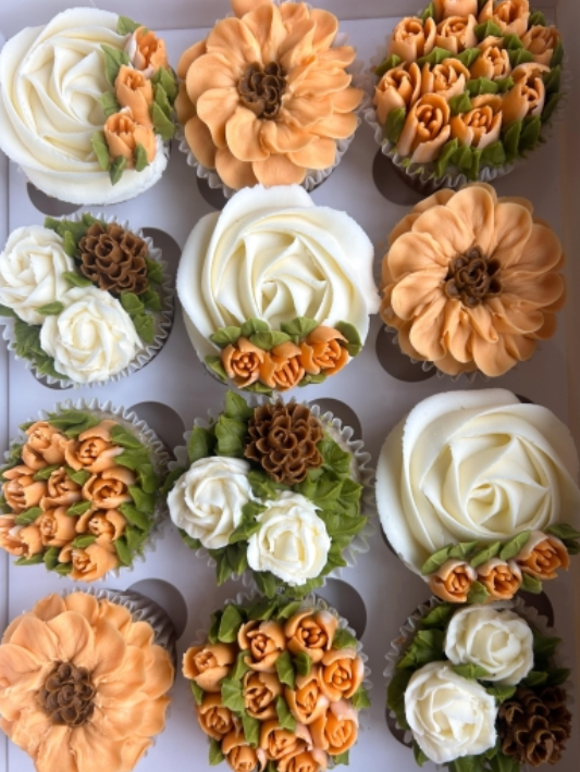 Modelos de cupcakes florales